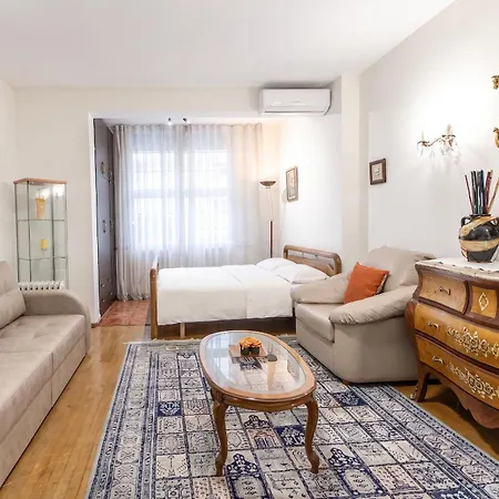 Apartament We Blloku 2br